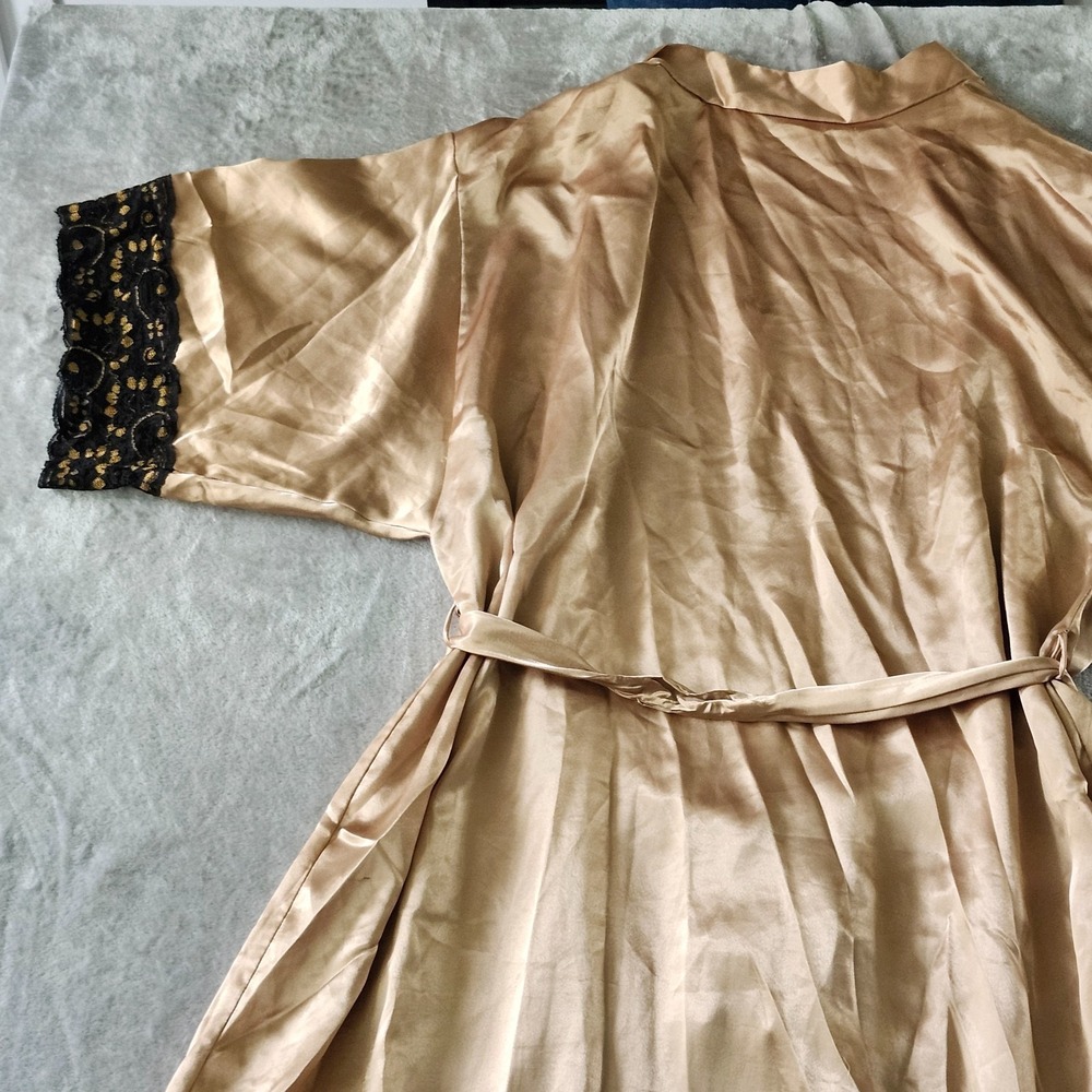 VTG Made In USA Dreamtime Gold And Black Lace Robe w/ Belt Size M Goddess - Picture 11 of 15